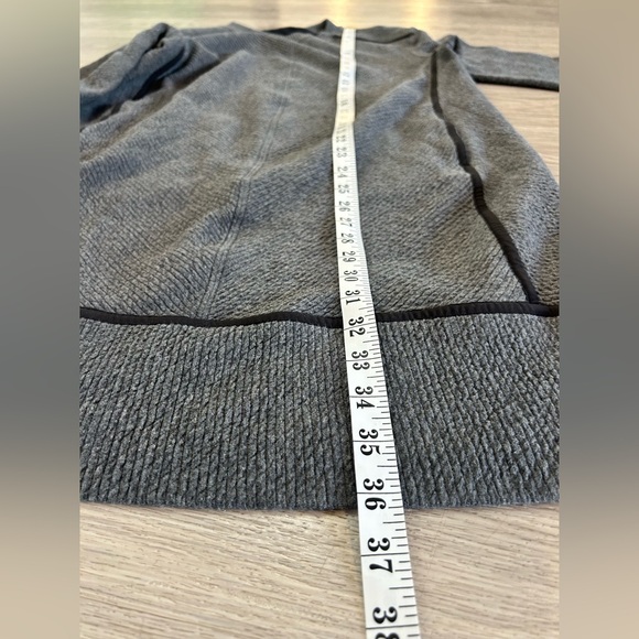 Lululemon On Repeat Dress - Heathered Core Dark Grey. Size 10 - Picture 10 of 11